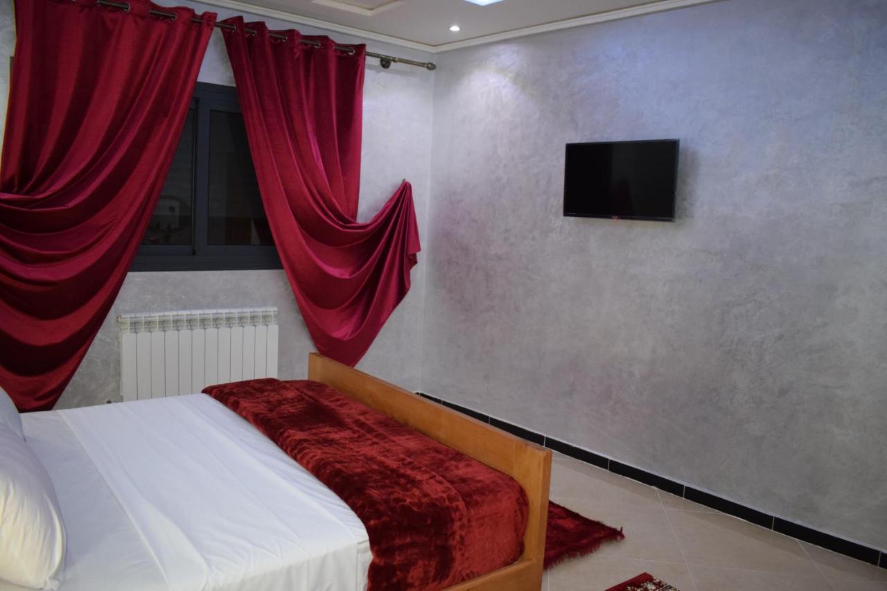 Moonrise Villa Vip 米德勒特 外观 照片